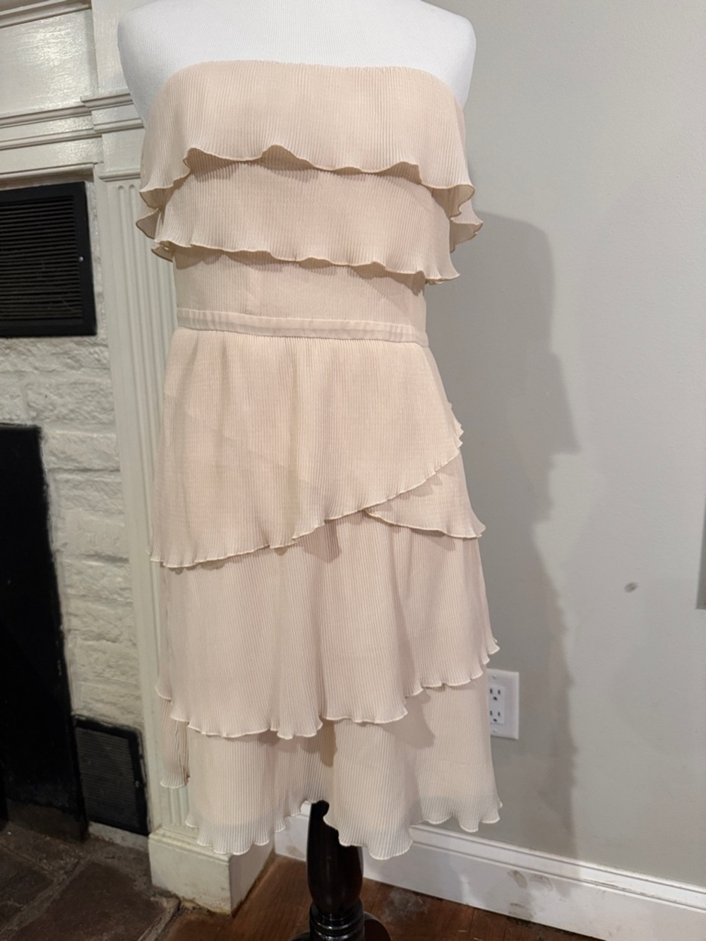 Anthropologie Pins and Needles Strapless Ruffled Layered Dress